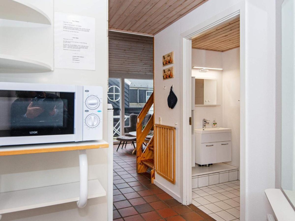 6 Person Holiday Home In Fan Fano Exterior photo